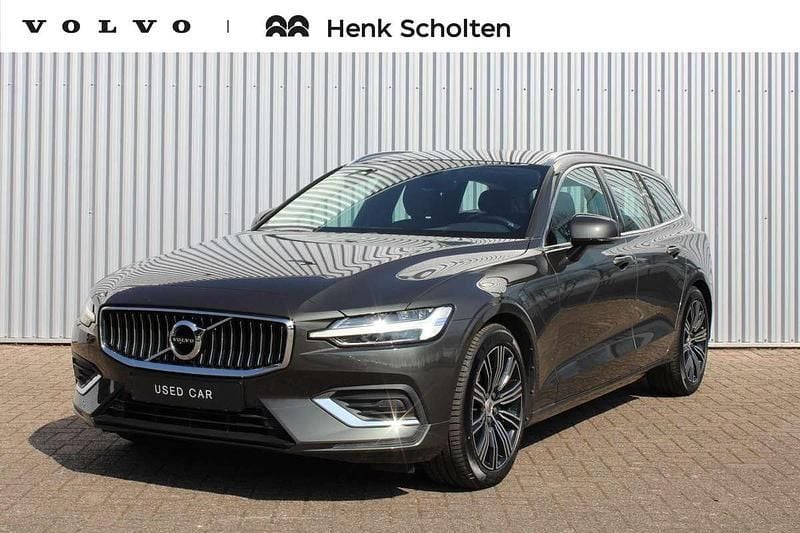 Grijs Gebruikt 2018 Volvo V60 Inscription Stationwagen | € 27.750 (Eerlijke prijs) - Afbeelding 1/4