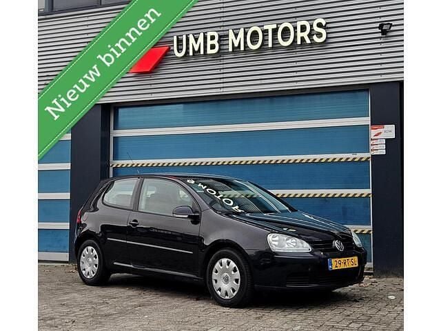 Occasion VW Golf V Trendline 102 PK (75 kW) 2005 Zwart Hatchback