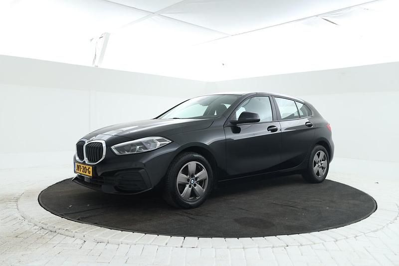 Occasion BMW 116 Executive 116 PK (85 kW) 2021 Zwart (metallic) Hatchback