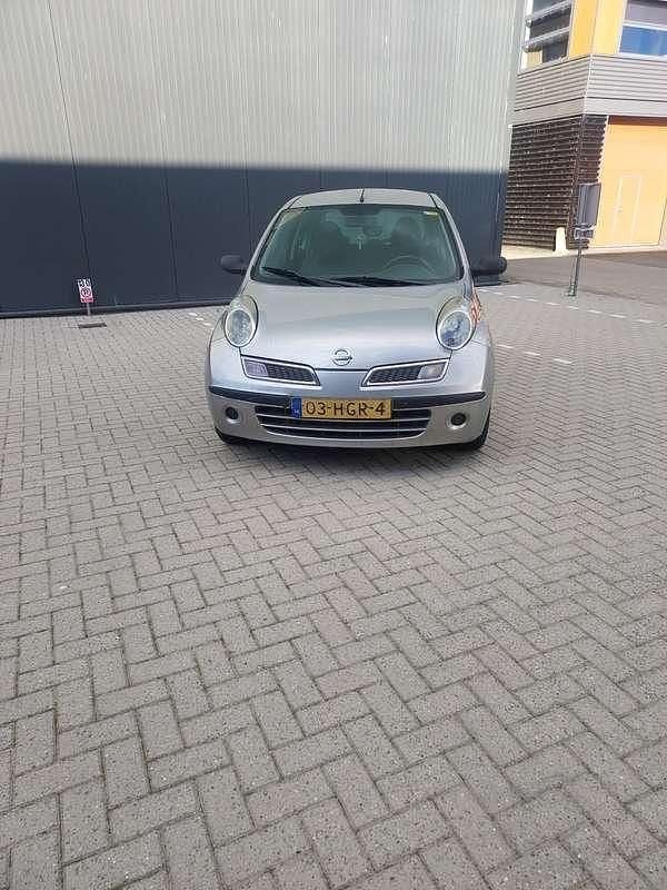 Grijs Gebruikt 2008 Nissan Micra Hatchback | € 1.250 (Goede deal) - Afbeelding 1/4