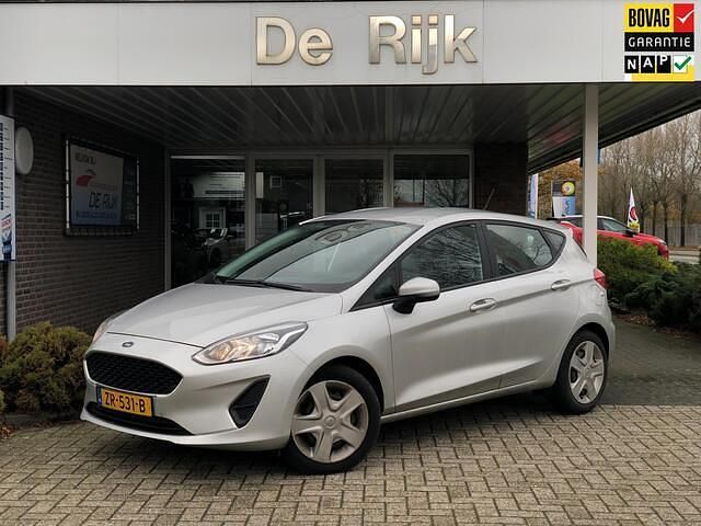 Grijs Gebruikt 2019 Ford Fiesta Trend Hatchback | € 8.950 (Eerlijke prijs) - Afbeelding 1/4
