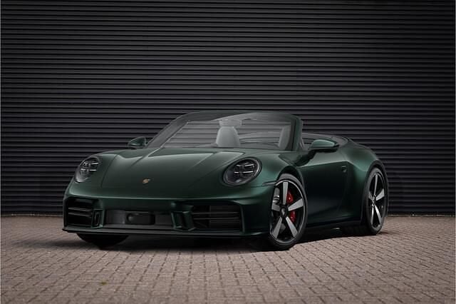 Groen Gebruikt 2026 Porsche 911 Carrera 4S Cabriolet Cabriolet | € 277.366 - Afbeelding 1/4