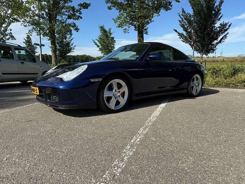 Blauw Gebruikt 2003 Porsche 911 Carrera 4S Coupé | € 42.950 (Eerlijke prijs) - Afbeelding 1/4