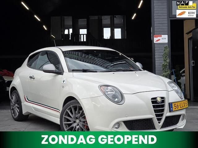 Wit Gebruikt 2010 Alfa Romeo MiTo Quadrifoglio Verde Hatchback | € 6.300 (Goede deal) - Afbeelding 1/4