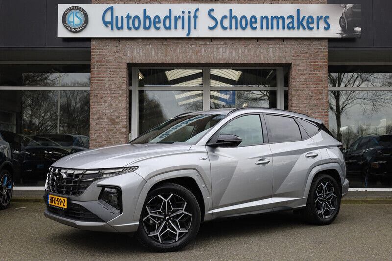 Grijs Gebruikt 2023 Hyundai Tucson N Line SUV | € 37.840 (Eerlijke prijs) - Afbeelding 1/4