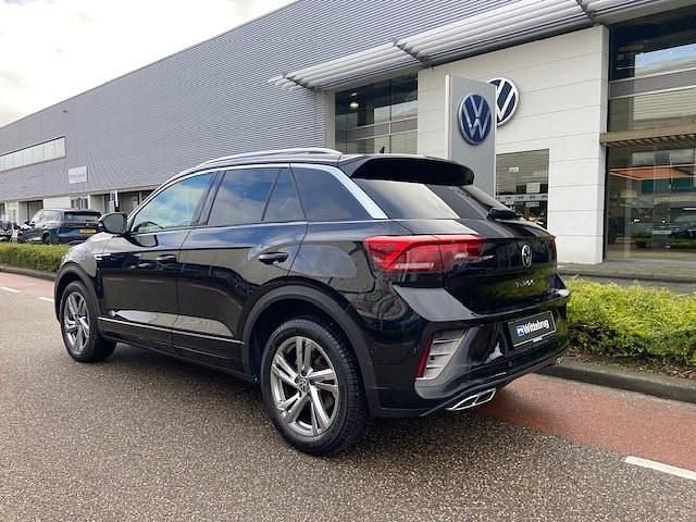 Occasion VW T-Roc Active 112 PK (82 kW) 2023 Zwart (metallic) SUV