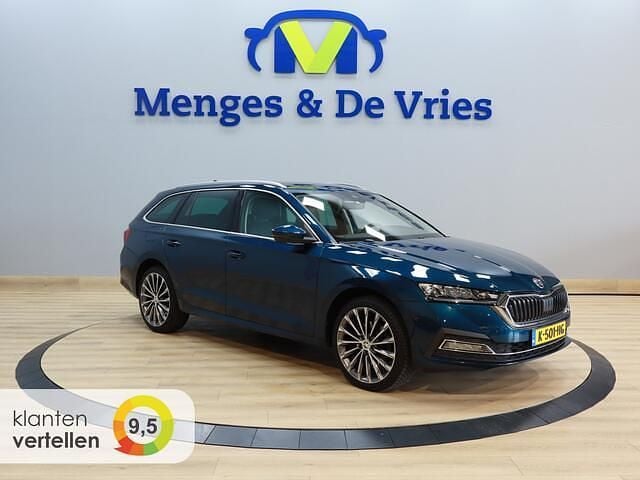 Blauw Occasion 2021 Skoda Octavia Business Line Stationwagen | € 18.995 (Eerlijke prijs) - Afbeelding 1/3