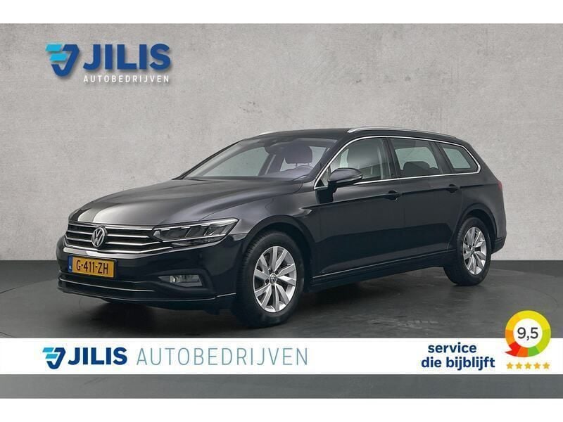 Zwart Gebruikt 2020 VW Passat Comfortline Stationwagen | € 19.950 (Goede deal) - Afbeelding 1/3