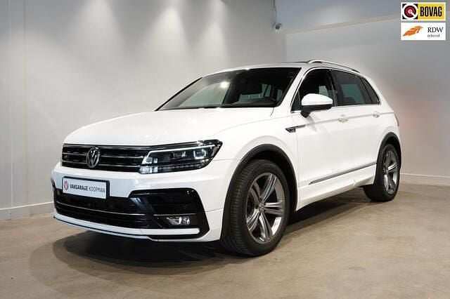 Wit Gebruikt 2017 VW Tiguan Business SUV | € 20.495 (Duur) - Afbeelding 1/4
