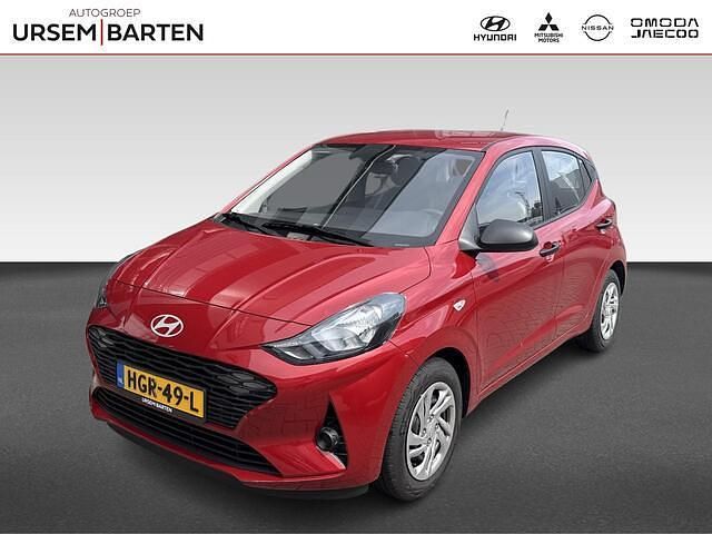 Rood Occasion 2025 Hyundai i10 Comfort Hatchback | € 17.230 (Eerlijke prijs) - Afbeelding 1/4