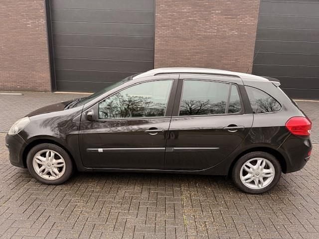 Occasion Renault Clio II Dynamique 101 PK (74 kW) 2008 Stationwagen