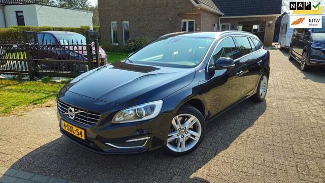 Zwart Gebruikt 2013 Volvo V60 Summum Stationwagen | € 8.350 (Iets duurder) - Afbeelding 1/4