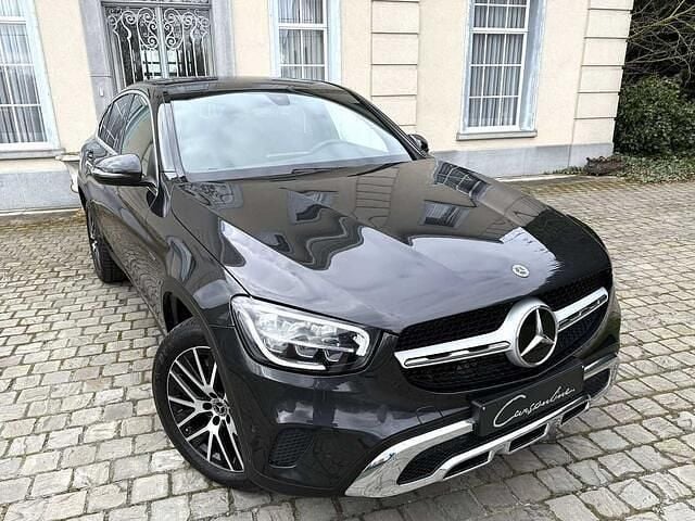 Grijs Gebruikt 2021 Mercedes E300 Coupé | € 42.495 (Eerlijke prijs) - Afbeelding 1/4