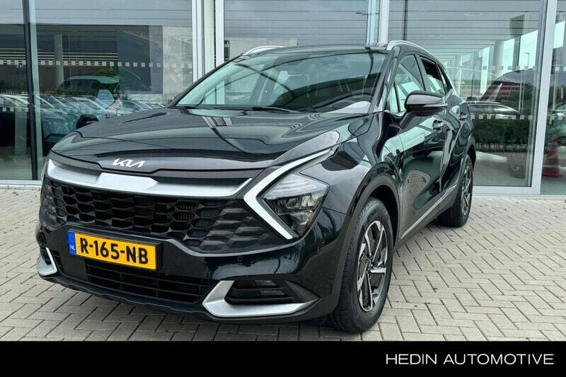 Zwart, metallic lak Gebruikt 2022 Kia Sportage SUV | € 29.995 (Goede deal) - Afbeelding 1/4