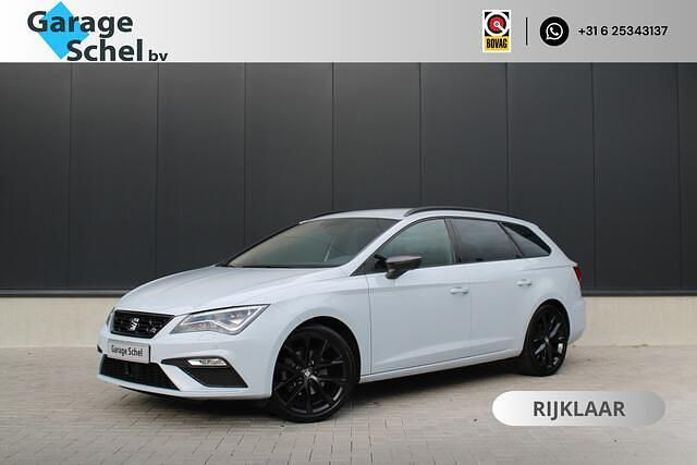 Grijs Gebruikt 2019 Seat Leon ST FR Stationwagen | € 19.950 (Eerlijke prijs) - Afbeelding 1/4