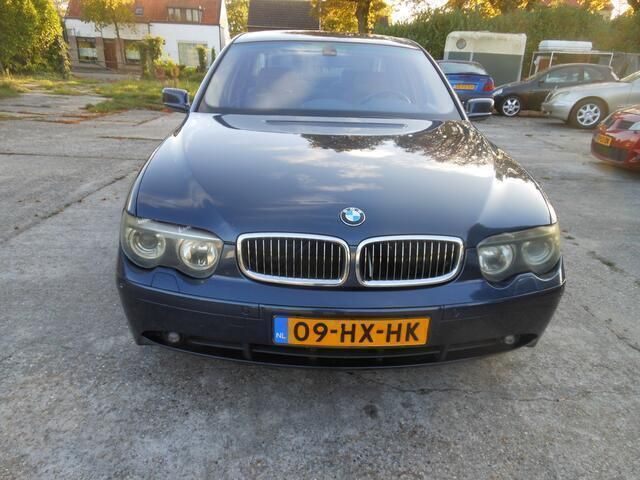 Blauw Gebruikt 2002 BMW 745 Executive Sedan | € 7.450 - Afbeelding 1/4