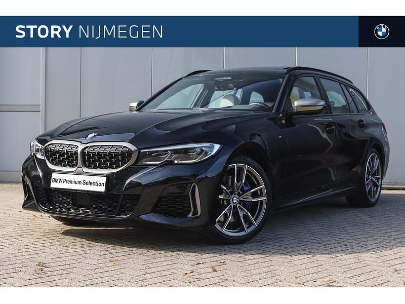 Zwart Gebruikt 2022 BMW M340 Comfort Edition Sedan | € 65.450 (Eerlijke prijs) - Afbeelding 1/4
