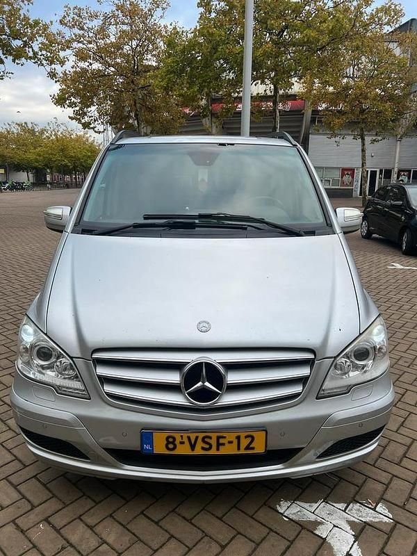 Gebruikt 2011 Mercedes Viano Edition MPV | € 17.950 - Afbeelding 1/4