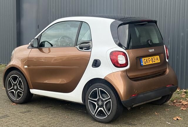 Occasion Smart ForTwo Coupé Pure 2024 Bruin Hatchback