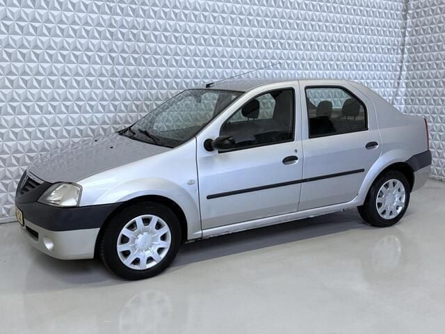 Occasion Dacia Logan Ambiance 75 PK (55 kW) 2005 Grijs Sedan