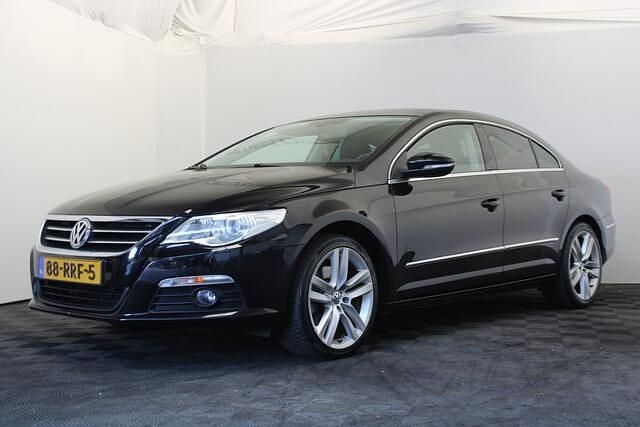 Zwart Gebruikt 2011 VW CC Sedan | € 4.999 (Super prijs) - Afbeelding 1/4