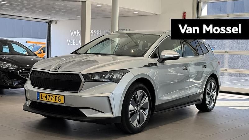 Grijs Gebruikt 2021 Skoda Enyaq iV SUV | € 23.945 (Goede deal) - Afbeelding 1/4
