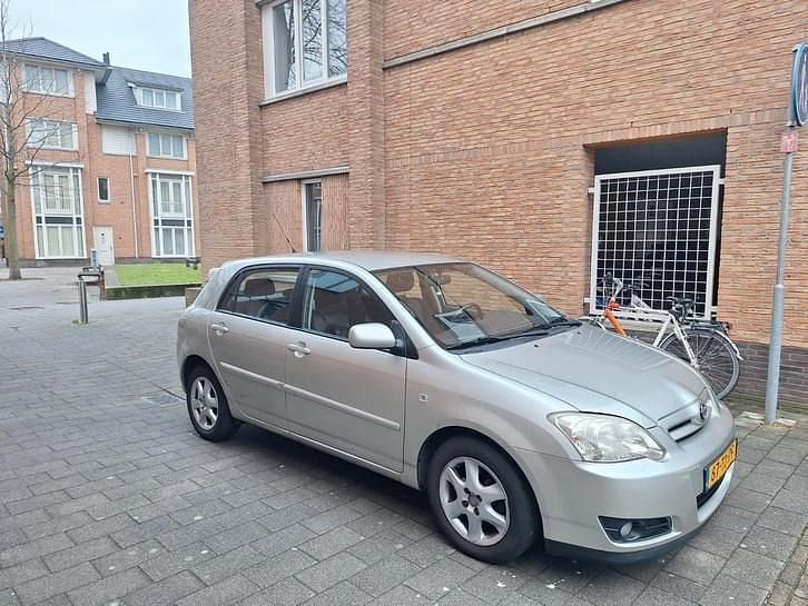 Gebruikt 2006 Toyota Corolla | € 4.750 (Eerlijke prijs) - Afbeelding 1/4