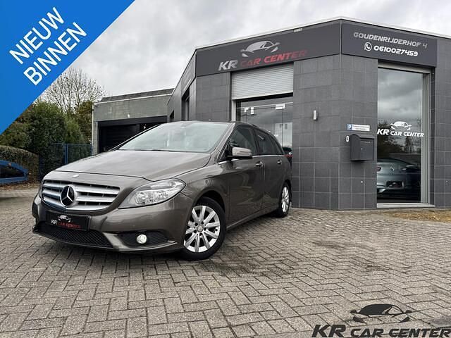 Grijs Gebruikt 2012 Mercedes B180 Ambition MPV | € 8.300 (Goede deal) - Afbeelding 1/4