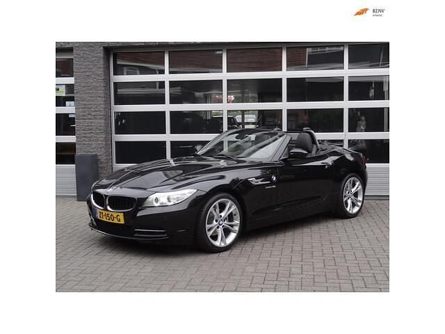 Zwart Gebruikt 2015 BMW Z4 Executive Cabriolet | € 18.950 (Eerlijke prijs) - Afbeelding 1/4