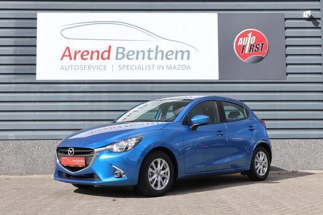 Blauw Gebruikt 2017 Mazda 2 Dynamic Hatchback | € 11.950 (Eerlijke prijs) - Afbeelding 1/4