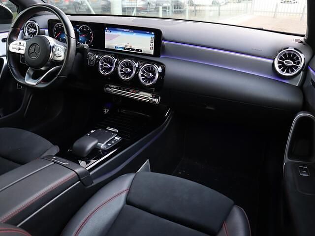Occasion Mercedes A180 Business 136 PK (100 kW) 2020 Grijs Sedan