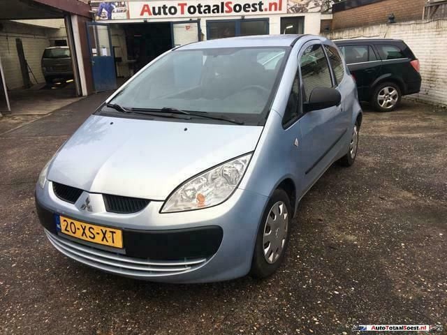 Blauw Gebruikt 2007 Mitsubishi Colt Hatchback | € 1.799 (Eerlijke prijs) - Afbeelding 1/4