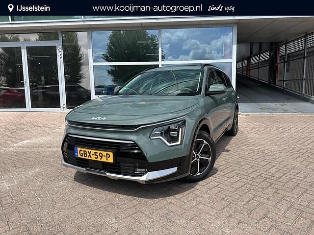 City scape green Gebruikt 2024 Kia Niro SUV | € 34.400 (Goede deal) - Afbeelding 1/4