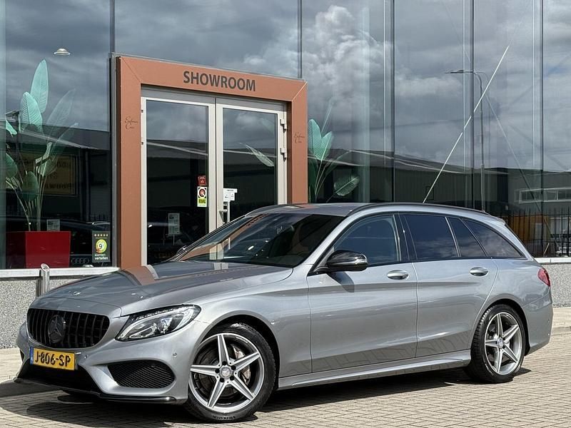 Grijs Gebruikt 2016 Mercedes C180 Edition 1 Stationwagen | € 19.450 (Iets duurder) - Afbeelding 1/4