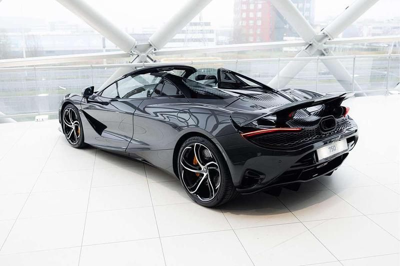 Nieuw McLaren 750S 751 PK (552 kW) 2025 Grijs Cabriolet