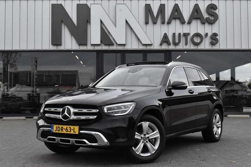 Occasion Mercedes GLC300e 320 PK (235 kW) 2020 Zwart SUV