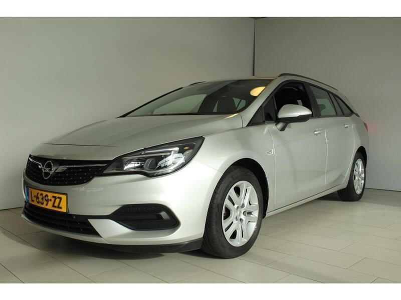 Grijs Gebruikt 2021 Opel Astra Edition Stationwagen | € 18.040 (Eerlijke prijs) - Afbeelding 1/3