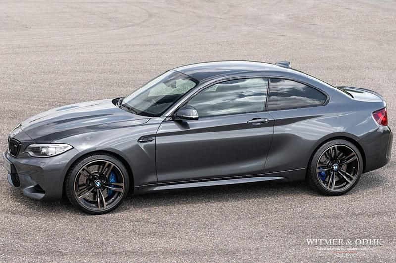 Grijs Gebruikt 2017 BMW M2 Coupé | € 46.950 (Eerlijke prijs) - Afbeelding 1/4
