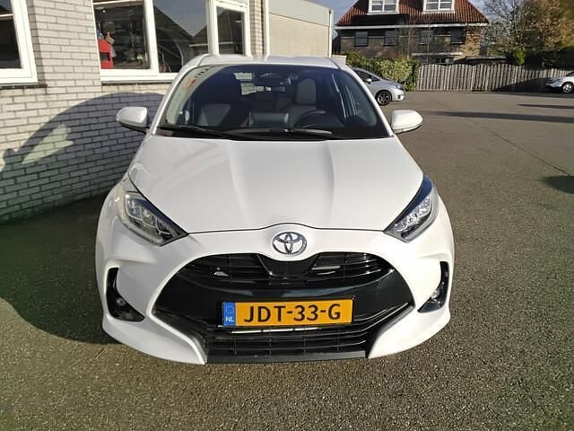 Nieuw Toyota Yaris 116 PK (85 kW) 2025 Wit Hatchback