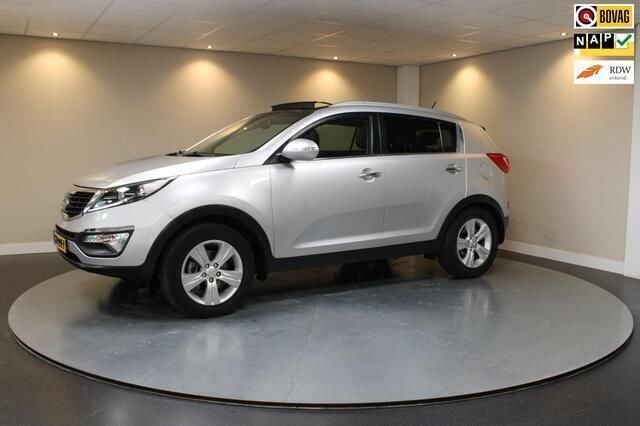 Grijs Gebruikt 2011 Kia Sportage Plus SUV | € 9.440 (Eerlijke prijs) - Afbeelding 1/4