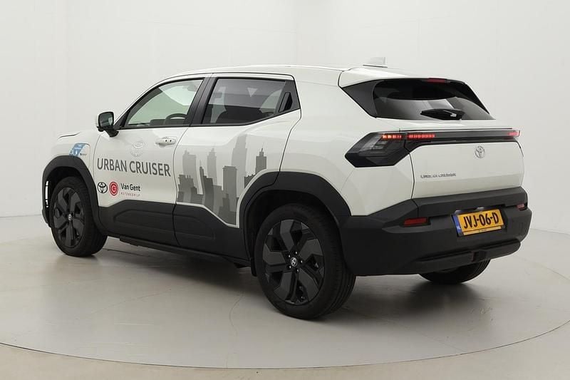 Nieuw Toyota Urban Cruiser Executive 11 kW (15 PK) 2026 Wit SUV