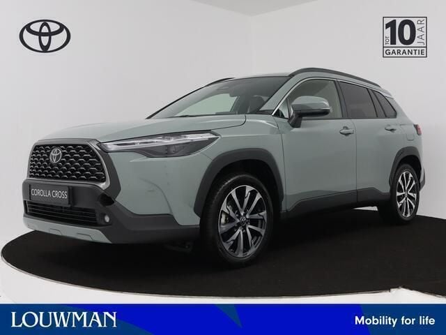 Groen Nieuw 2025 Toyota Corolla Cross Style SUV | € 44.945 (Eerlijke prijs) - Afbeelding 1/4