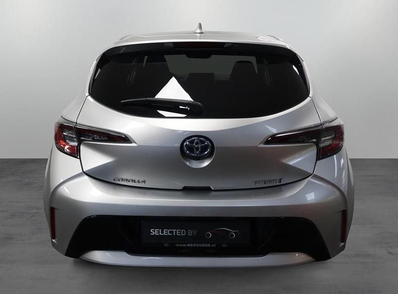 Occasion Toyota Corolla 98 PK (72 kW) 2022 Grijs Hatchback