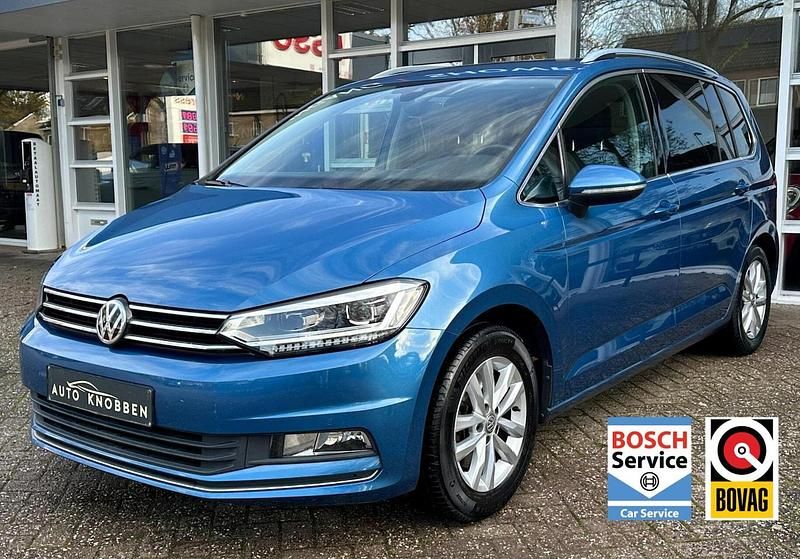 Blauw Gebruikt 2016 VW Touran Highline MPV | € 17.950 (Goede deal) - Afbeelding 1/4