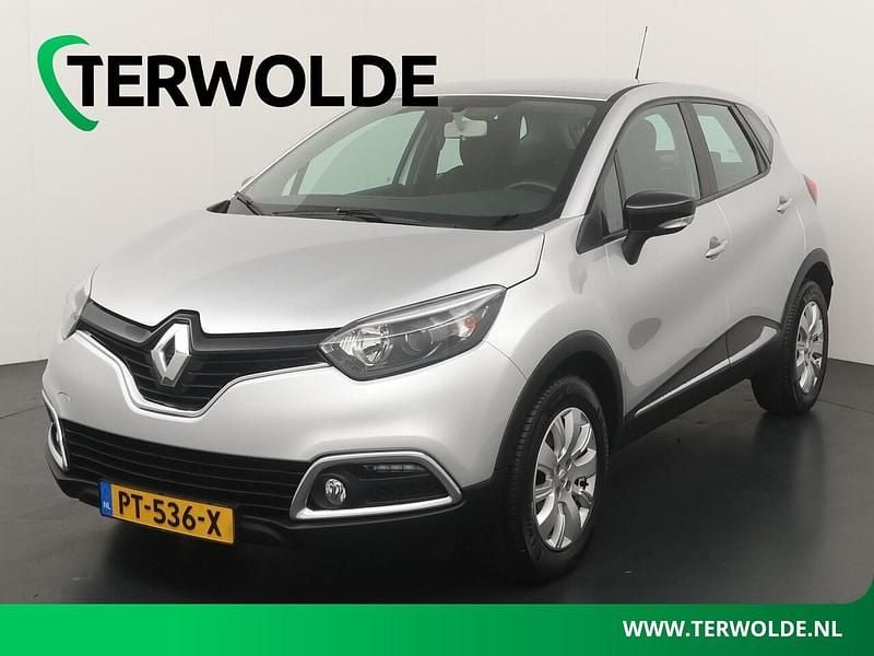 Grey (ted69) Gebruikt 2017 Renault Captur LIMITED SUV | € 9.945 (Goede deal) - Afbeelding 1/4