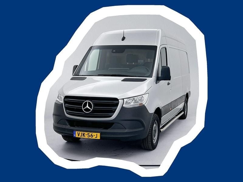 Zilver Gebruikt 2021 Mercedes Sprinter Van | € 20.945 (Eerlijke prijs) - Afbeelding 1/4