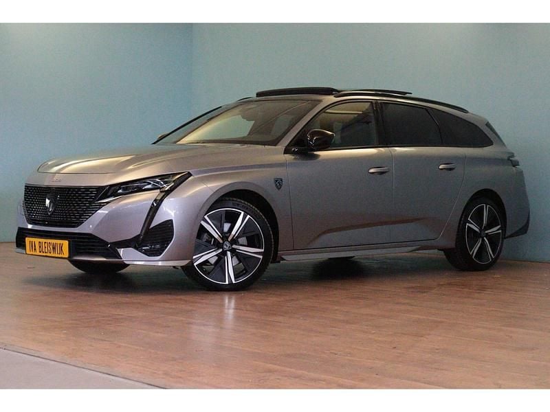 Grijs Occasion 2024 Peugeot 308 GT Stationwagen | € 24.888 (Eerlijke prijs) - Afbeelding 1/3