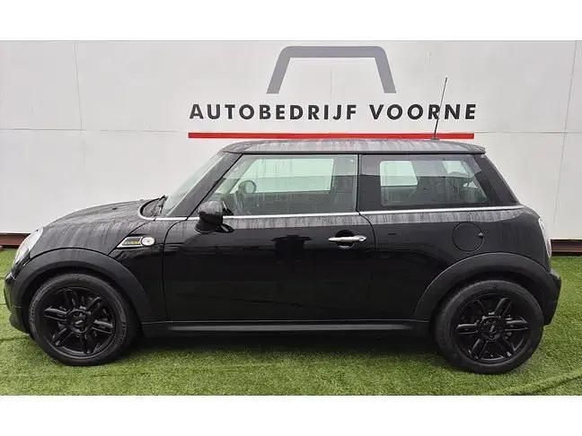 Zwart Gebruikt 2013 Mini ONE Chili Hatchback | € 8.950 (Duur) - Afbeelding 1/4