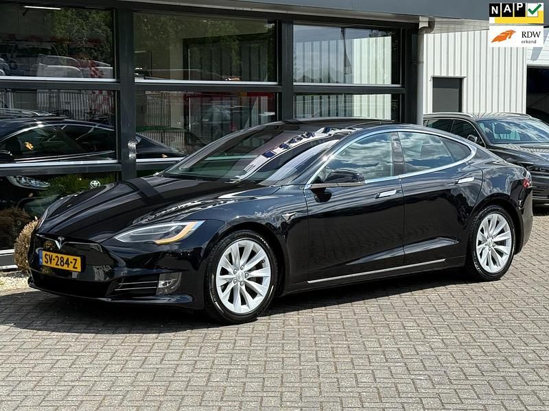 Zwart Gebruikt 2018 Tesla Model S Hatchback | € 21.495 (Goede deal) - Afbeelding 1/4