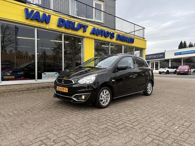 Zwart Gebruikt 2016 Mitsubishi Space Star Intense Hatchback | € 6.999 (Eerlijke prijs) - Afbeelding 1/4